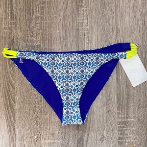 BASTA SURF Zunzal Women's Reversible Blue Bikini Swimsuit Bottoms